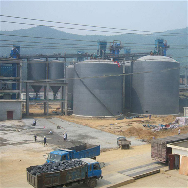 盘锦水泥钢板仓2座3000吨青岛项目进入施工